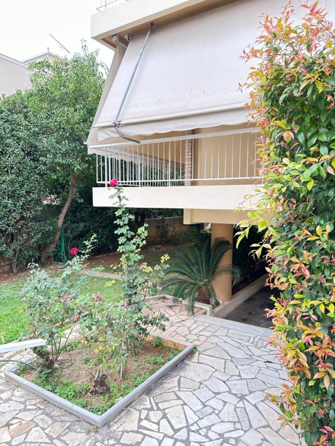 Apartment Alimos Near The Sea Екстериор снимка
